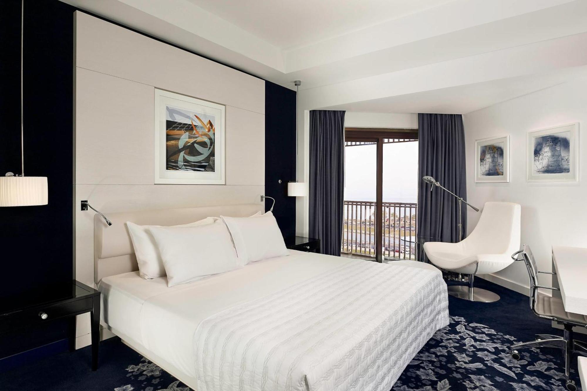 Le Meridien El-Huber Dış mekan fotoğraf A room at the hotel