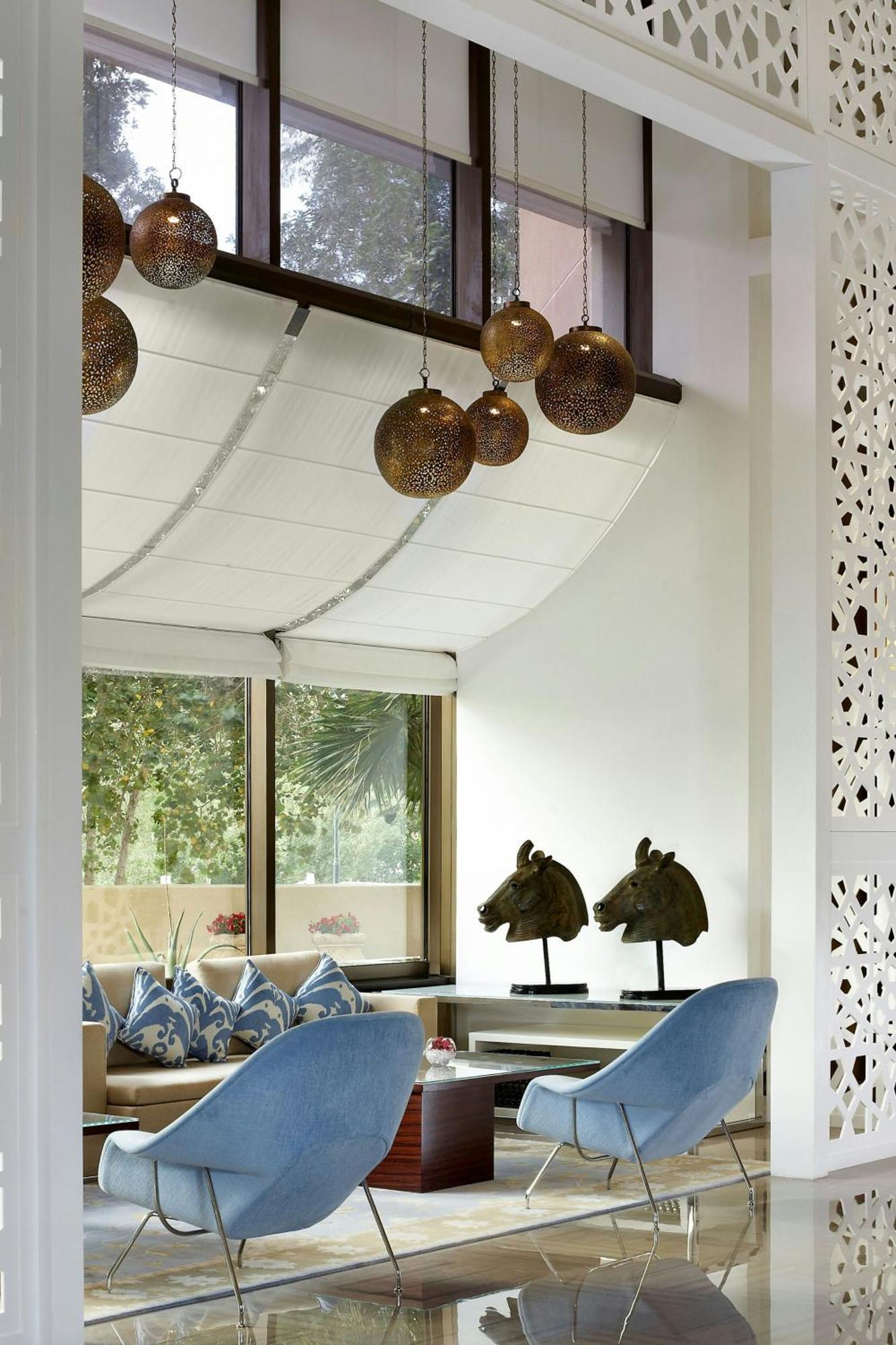 Le Meridien El-Huber Dış mekan fotoğraf Roman shade